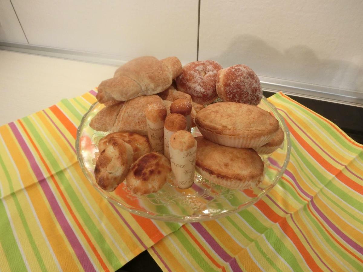 B&B Villa 16 Pini Lecce Bagian luar foto