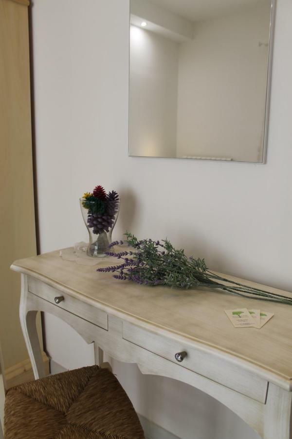 B&B Villa 16 Pini Lecce Bagian luar foto