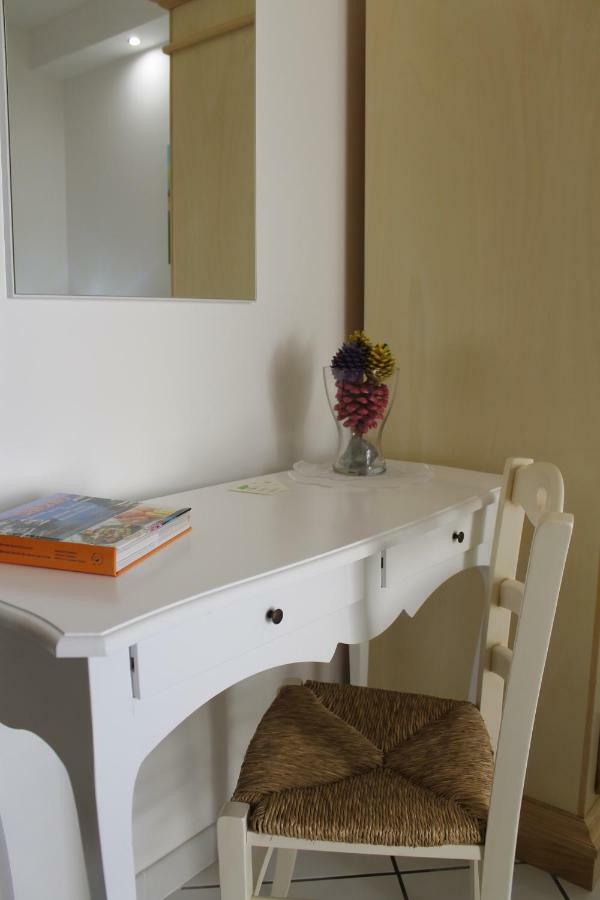 B&B Villa 16 Pini Lecce Bagian luar foto