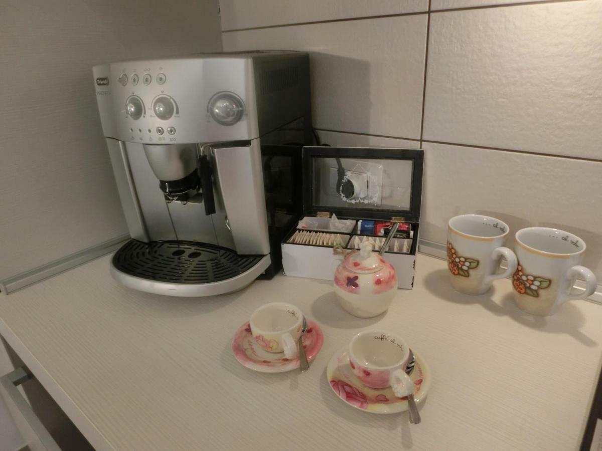 B&B Villa 16 Pini Lecce Bagian luar foto