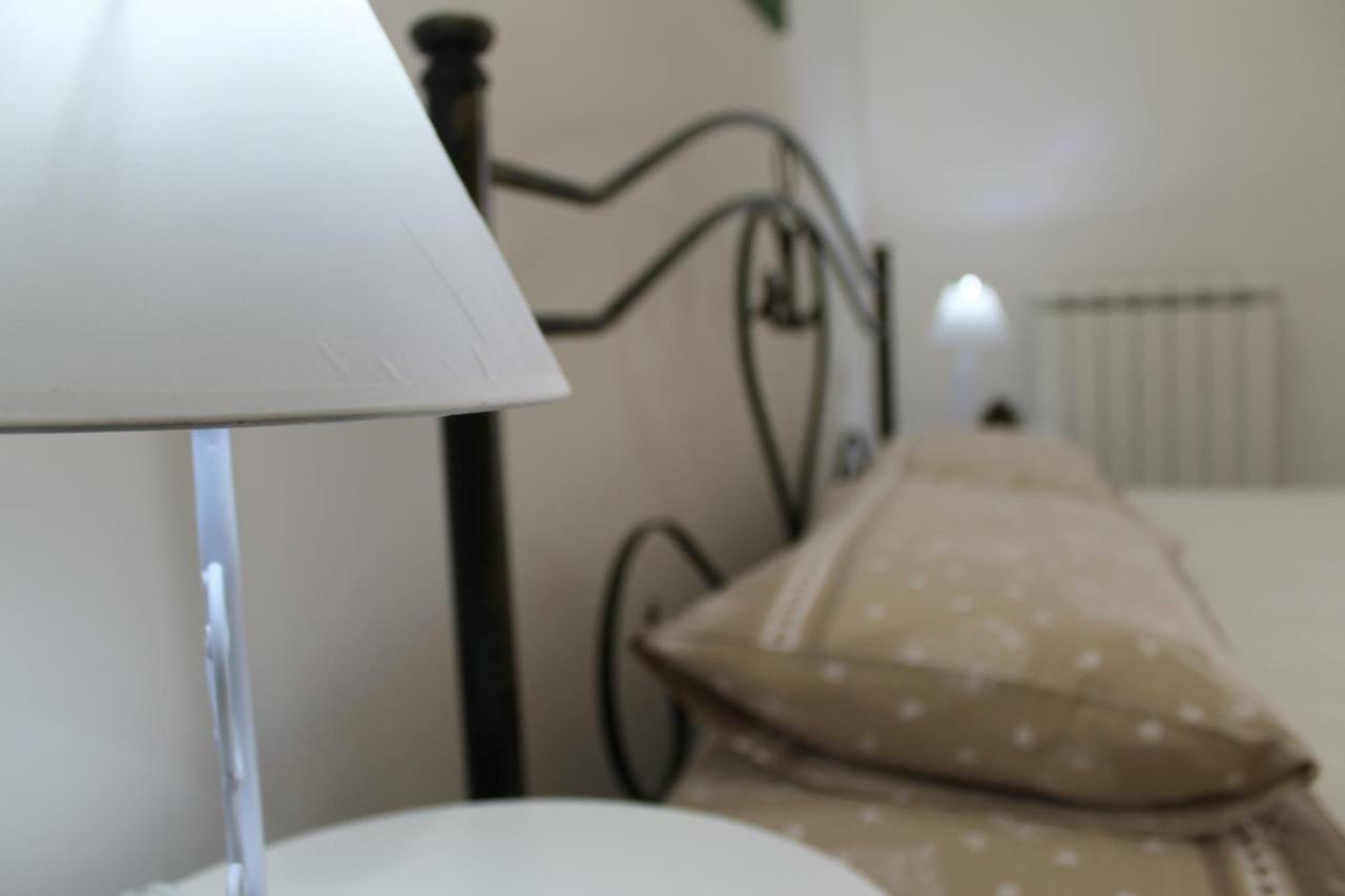 B&B Villa 16 Pini Lecce Bagian luar foto
